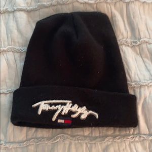 Black Tommy Hilfiger fold over beanie